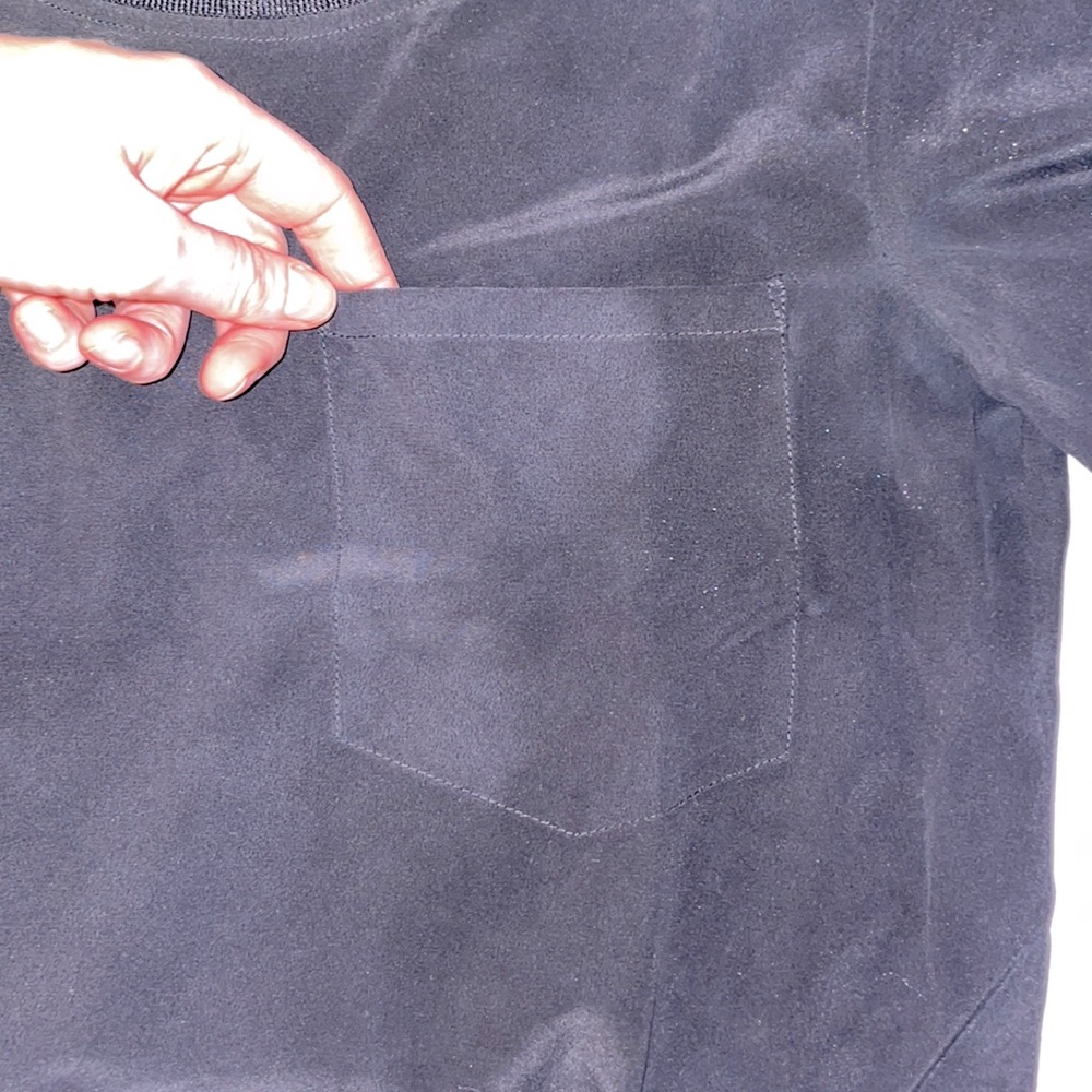Washable Silk Pocket tee - Picture 6 of 7